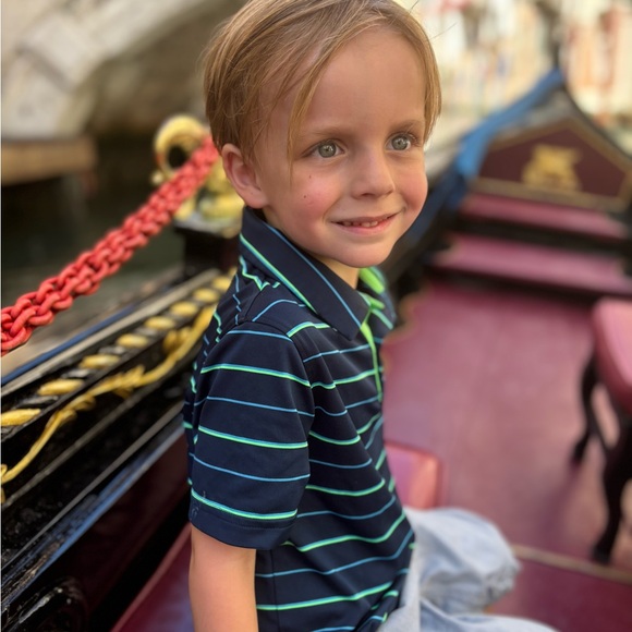 Meet your Posher, Danielle - Picture 2 of 4